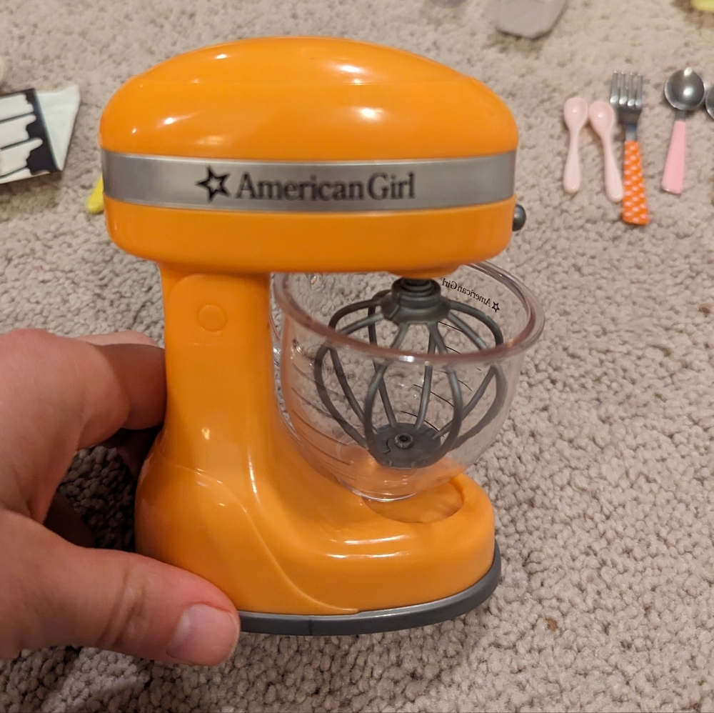 American Girl Working Mixer!